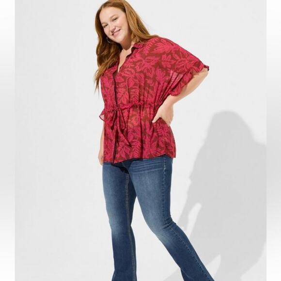 Torrid leaves Chiffon Dolman Short Sleeve Button Up - Picture 3 of 10
